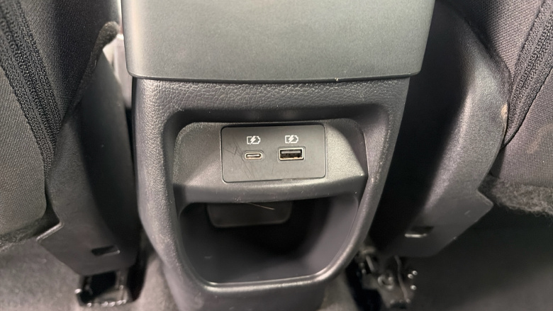 Nissan Juke 1.6 Hybrid N-Connecta 5dr Auto Hybrid Hatchback